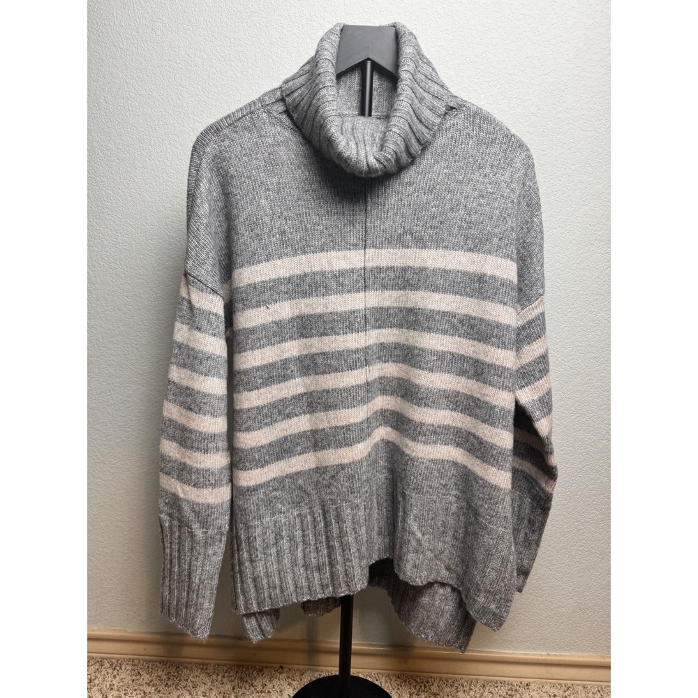 Sonoma Goods For Life Womens Grey Striped Turtleneck Sweater Size M Relaxed Fit